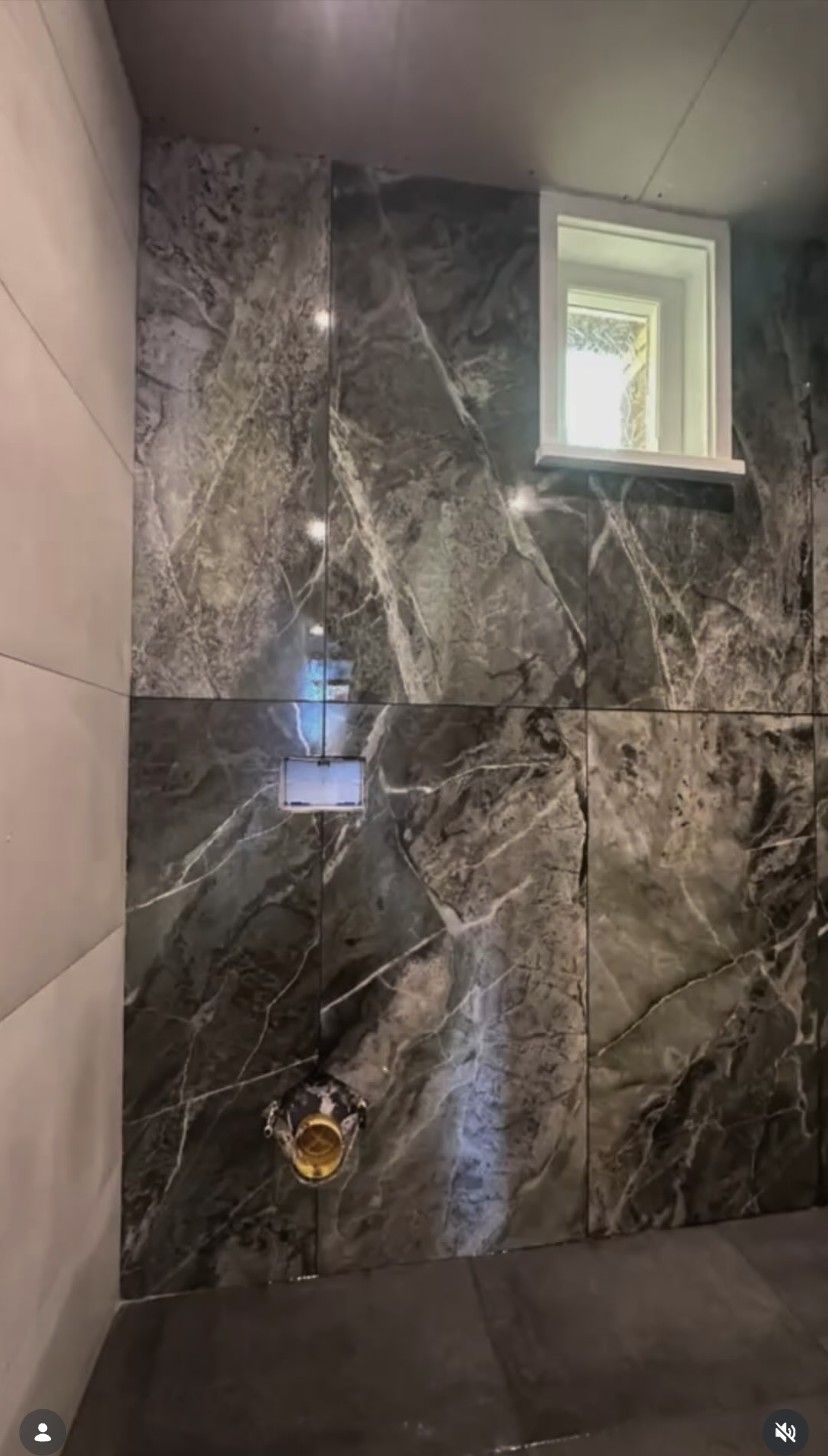 Complete badkamerrenovatie — Landsmeer